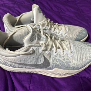 Kobe Mamba Rage shoes
